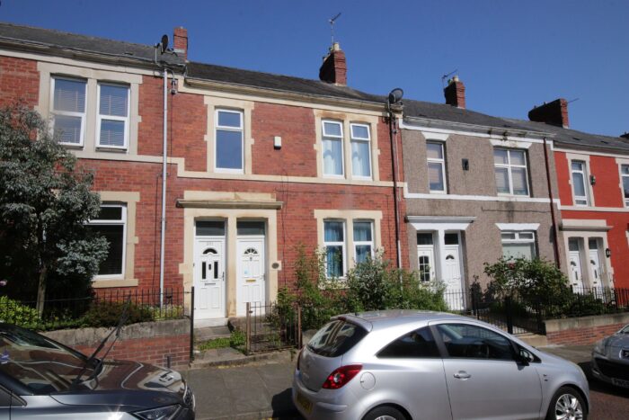 253 Eastbourne Avenue, Gateshead, NE8 4NN